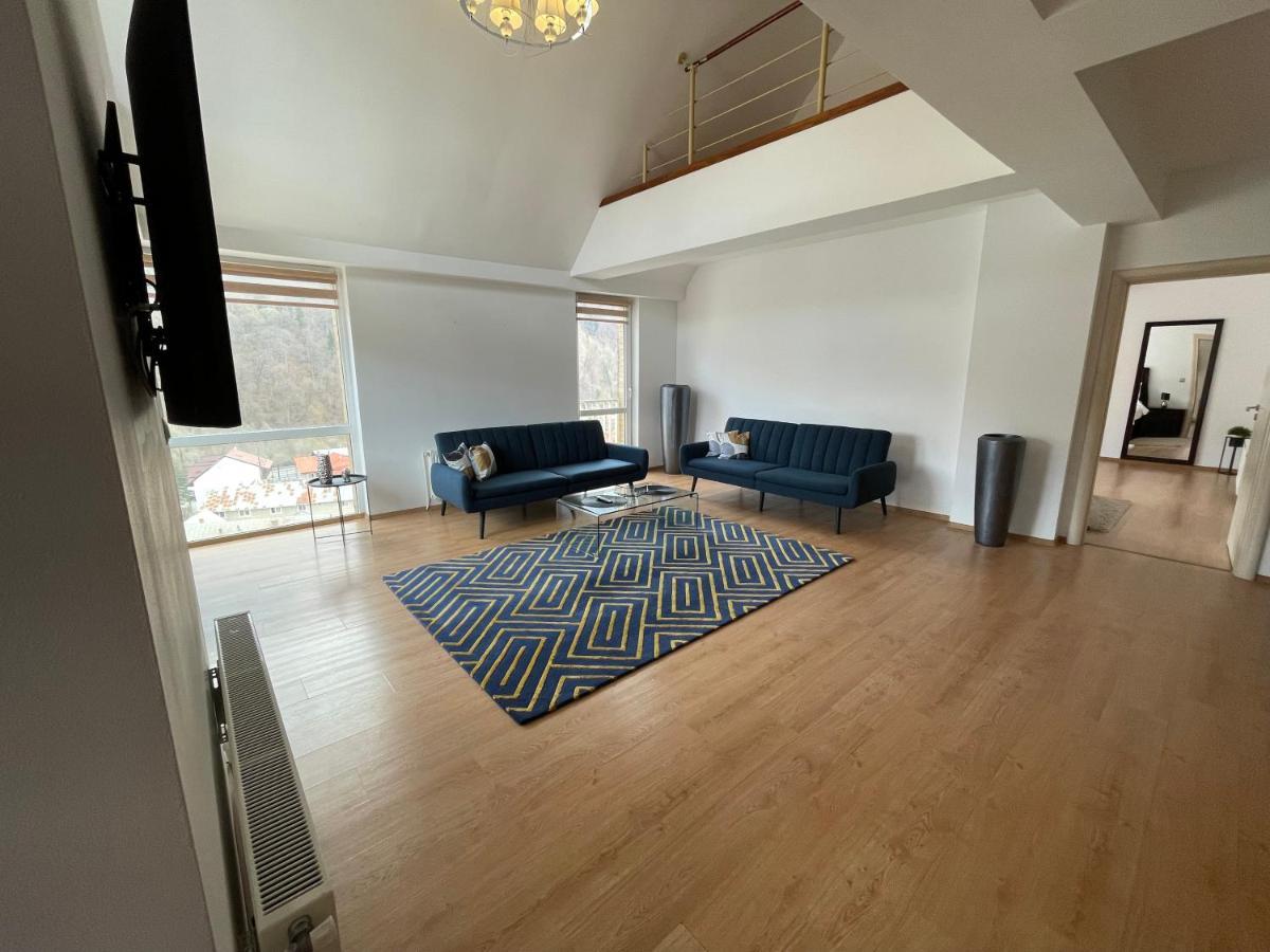 Kyra Luxury Penthouse Apartman Sinaia Kültér fotó