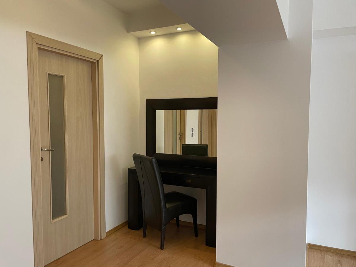 Kyra Luxury Penthouse Apartman Sinaia Kültér fotó